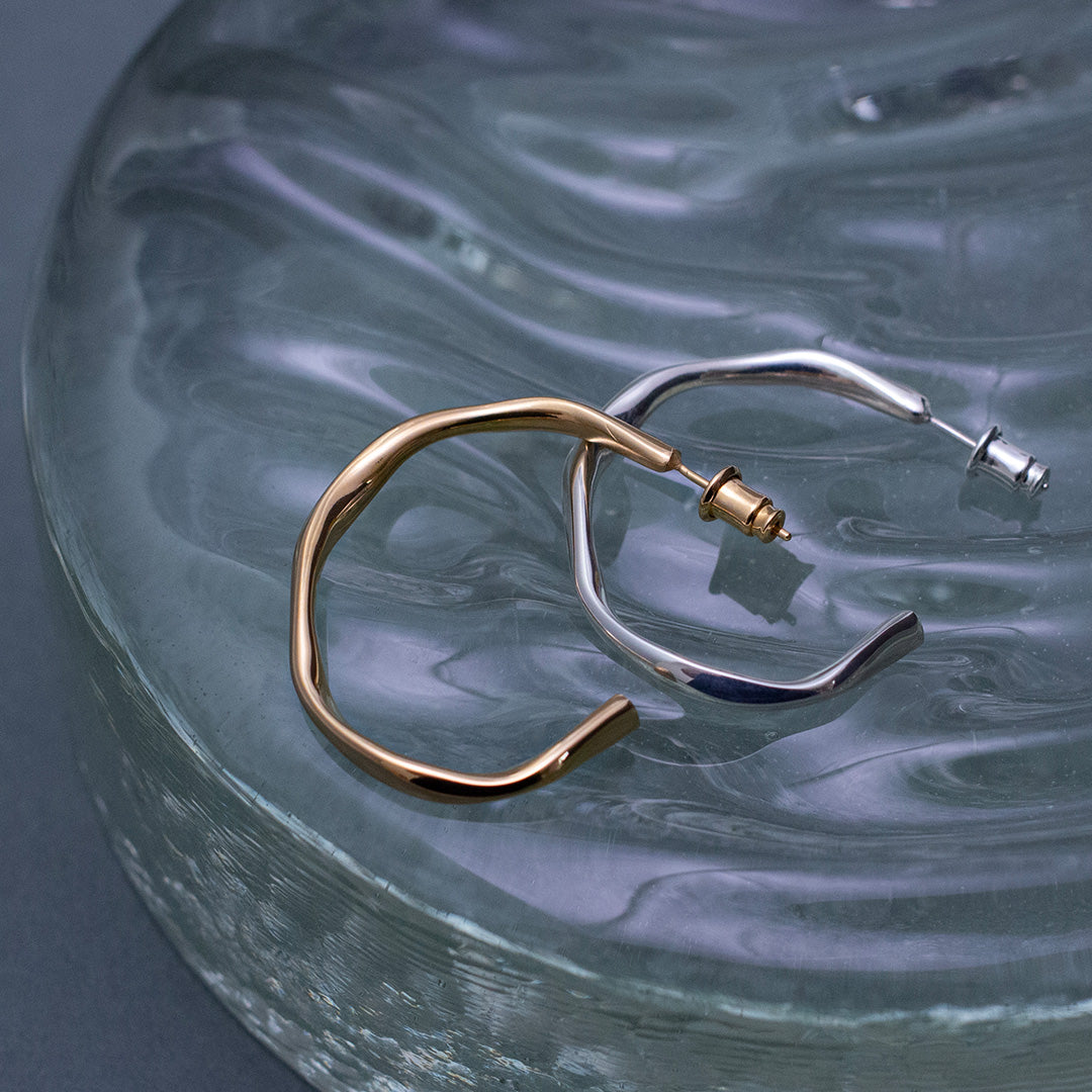 Wavy Pierced Earrings/L size K18GP ウェイビーピアス/Lサイズ ゴールド