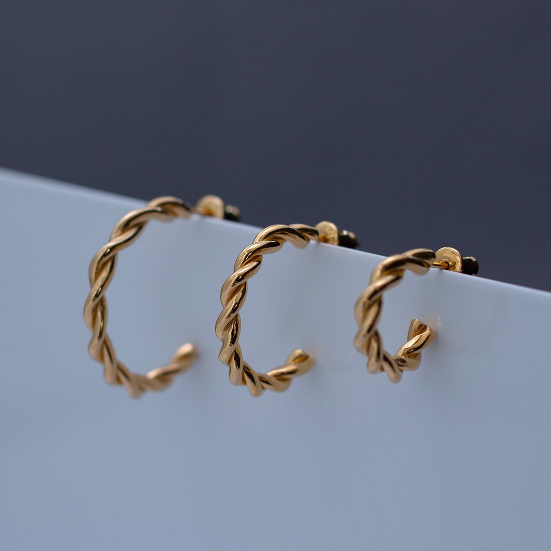 Twist Pierced Earrings/L size K18GP ツイストピアス/Lサイズ ゴールド