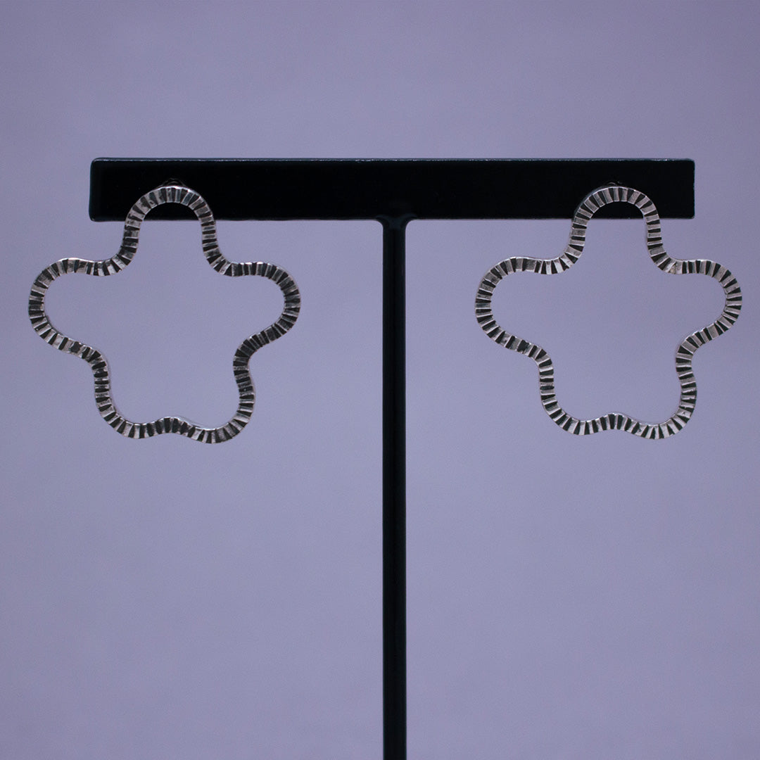 Wind & Cloud Pierced Earrings (single) SV925 ウィンドアンドクラウド ピアス シルバー