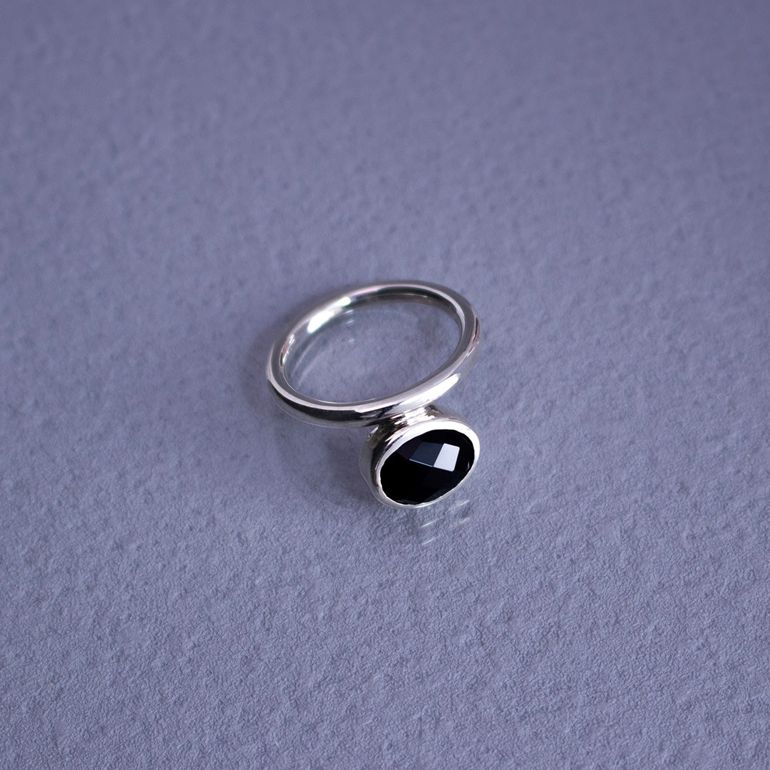 Oval Ring SV925 オーバルリング シルバー 天然石 onyx オニキス – Toi