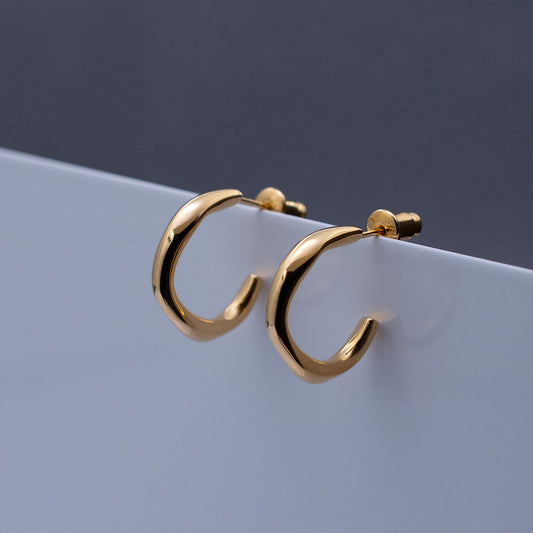 Wavy Pierced Earrings/Oval K18GP ウェイビーピアス/オーバル ゴールド