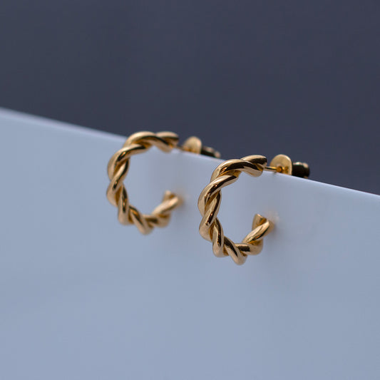 Twist Pierced Earrings/S size K18GP ツイストピアス/Sサイズ ゴールド