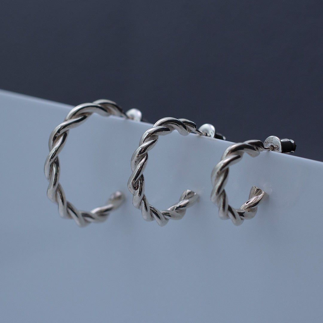Twist Pierced Earrings/L size SV925 ツイス ピアス/Lサイズ シルバー
