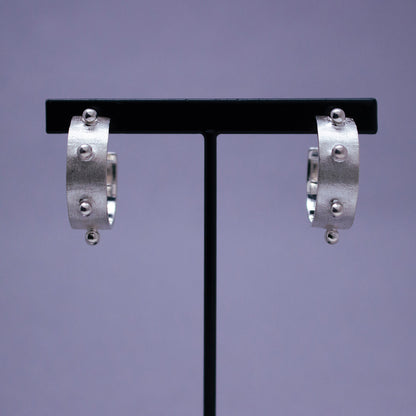 Wide Dot Pierced Earrings SV925 ワイドドット ピアス シルバー